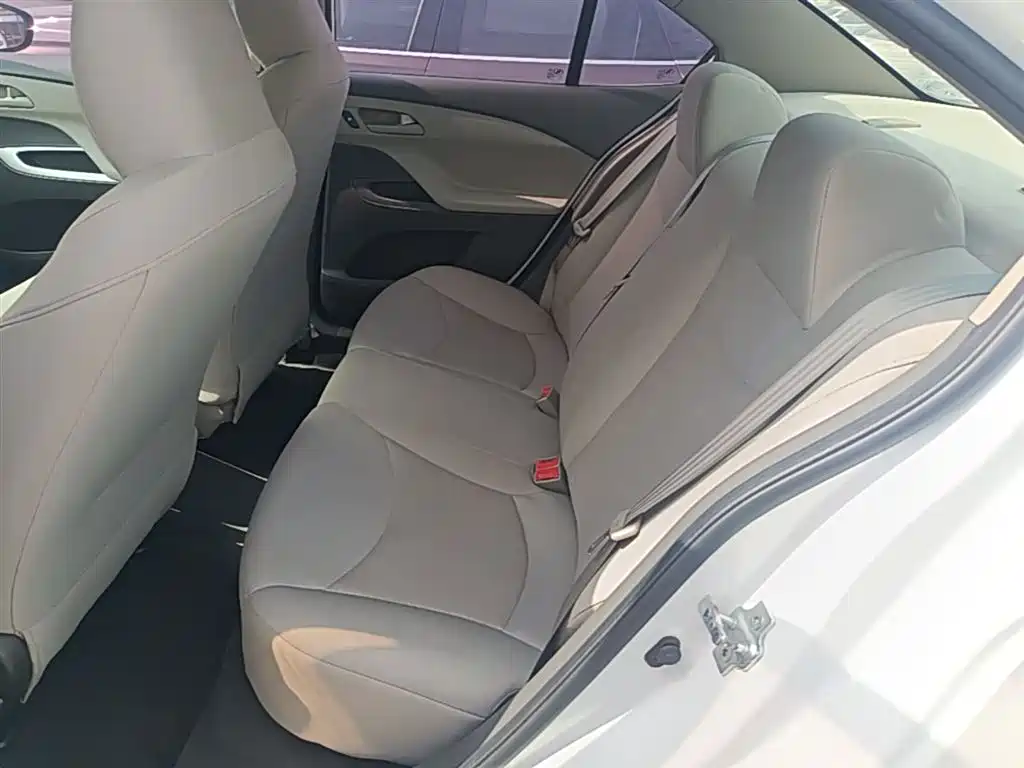 Chevrolet Sail 2016 Sail 3 1.3L Manual Comfort Sunroof Edition фото 17