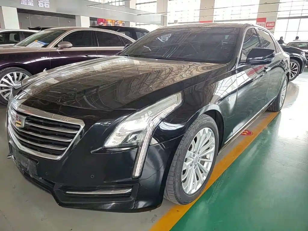 Фото 1 - Cadillac CT6