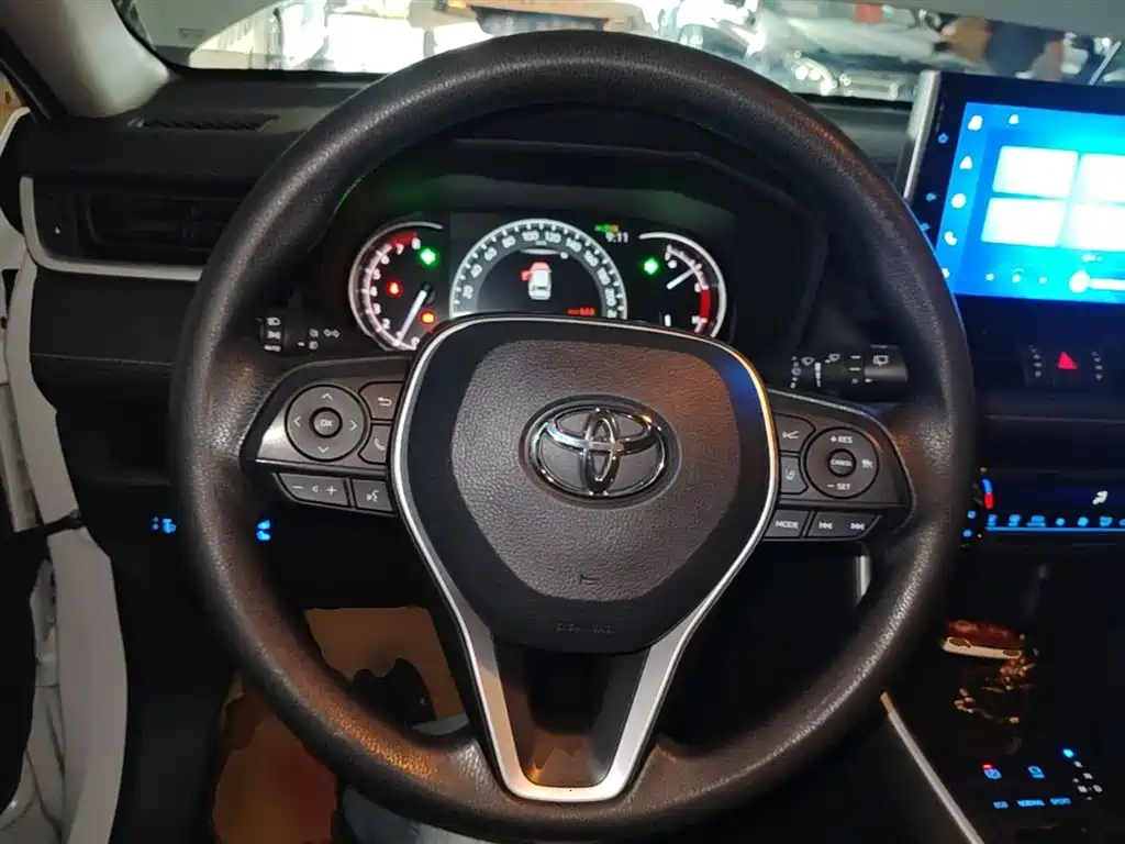 Toyota RAV4 Rongfang 2022 2.0L CVT 2WD Trend Edition фото 11