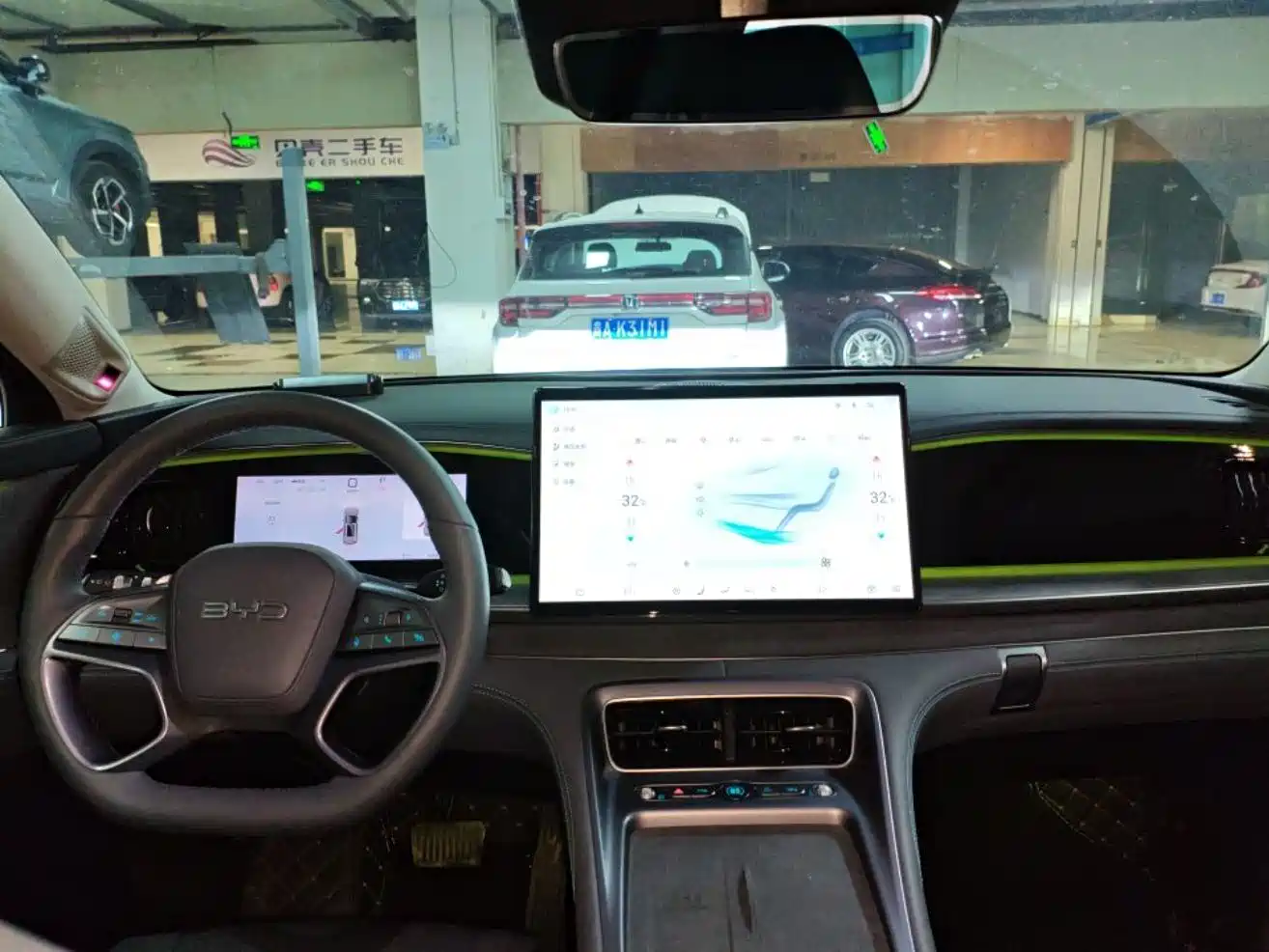 BYD Hai Shi 07 DM-i 2025 150 Pilot+ Edition фото 6
