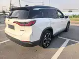 Фото 5 - NIO ES8