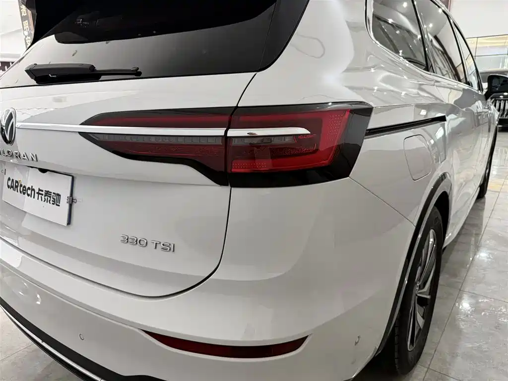 Volkswagen Viloran 2020 330TSI Luxury Edition фото 8