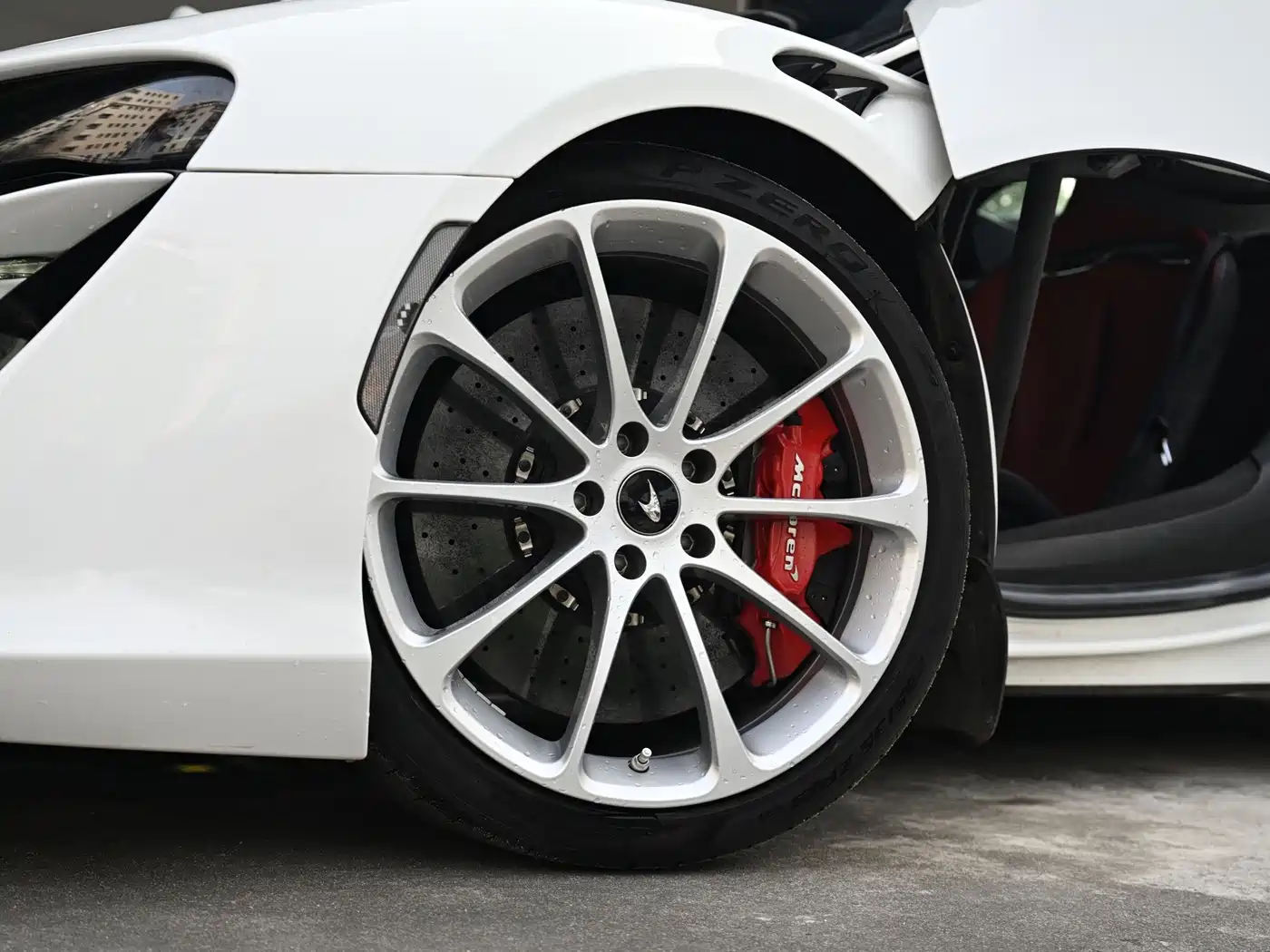 McLaren Artura 2025 2023 3.0T Hybrid Standard