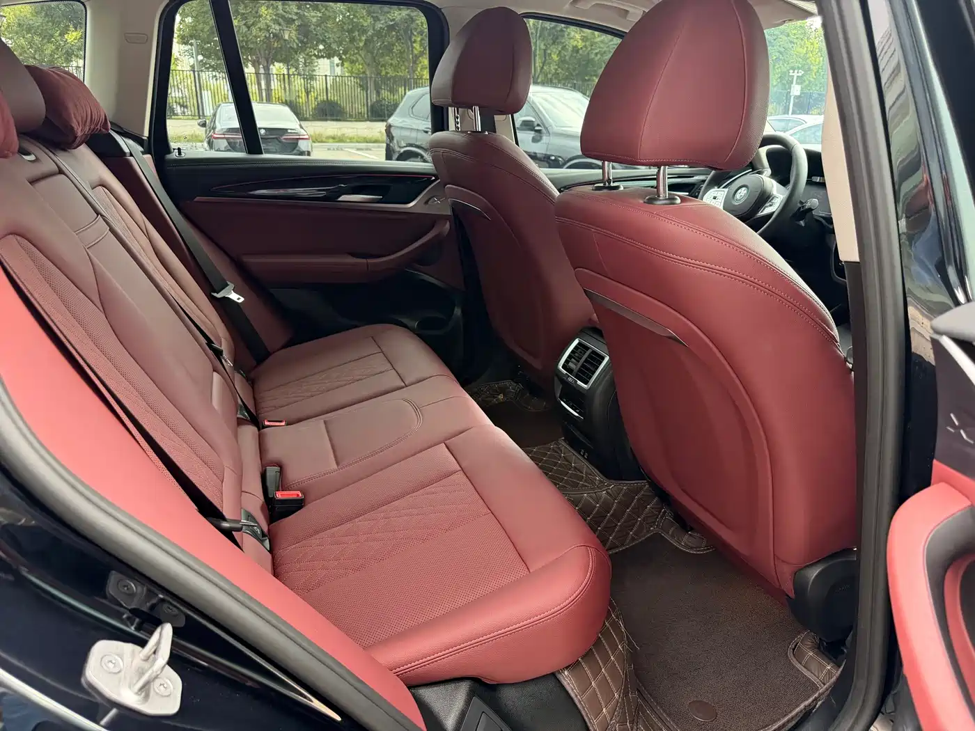 BMW iX3 2025 2024 Leading Edition