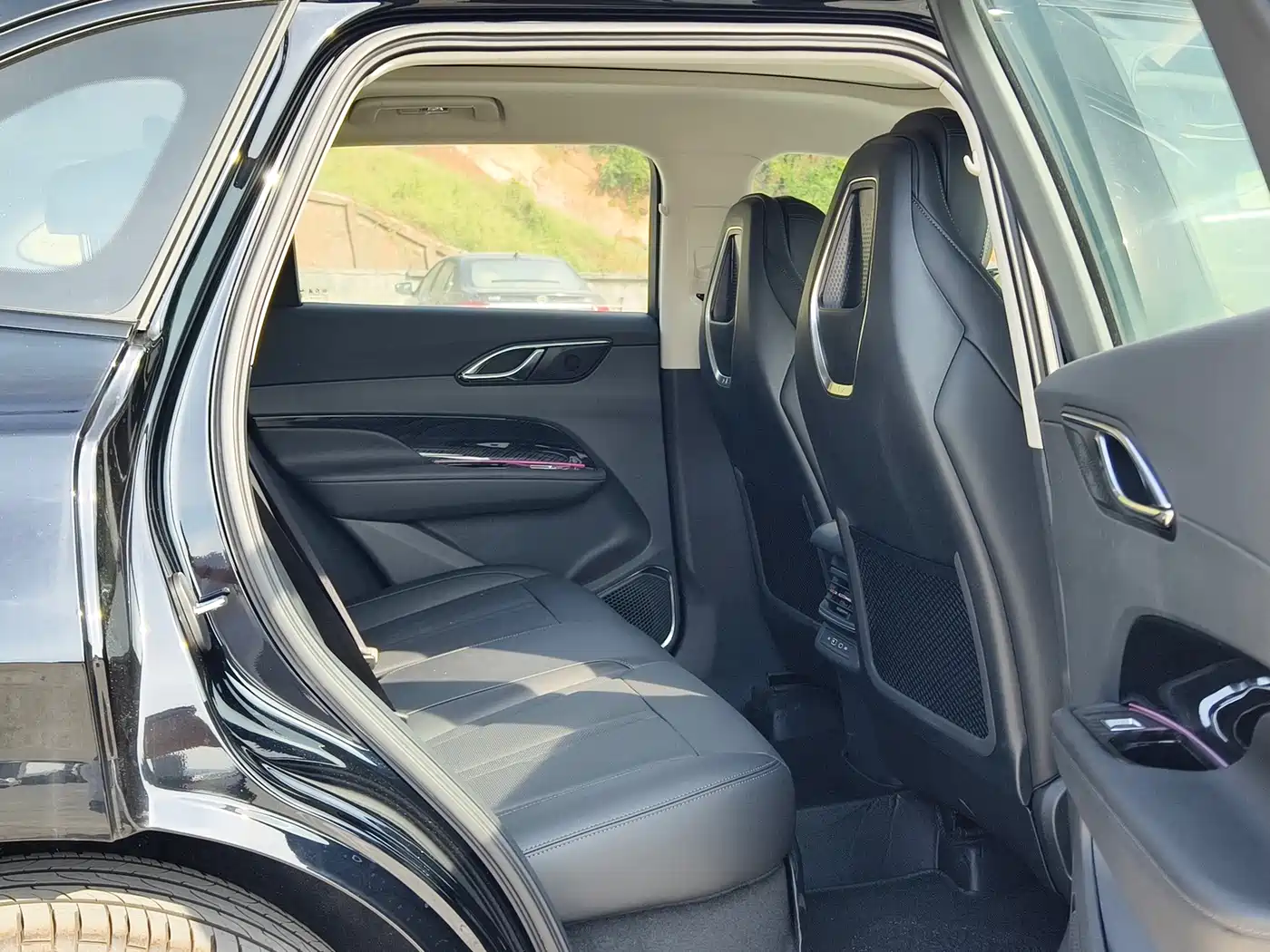 Hongqi HS3 PHEV 2026 2024 PHEV 115km Power Edition