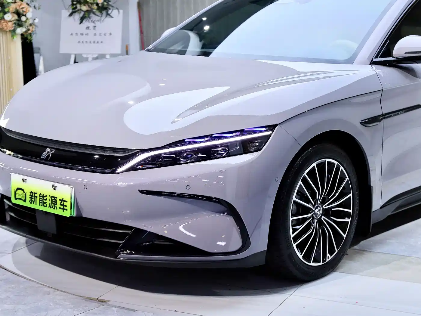 BYD Han 2025 DM-i 125KM LiDAR Smart Driving фото 8