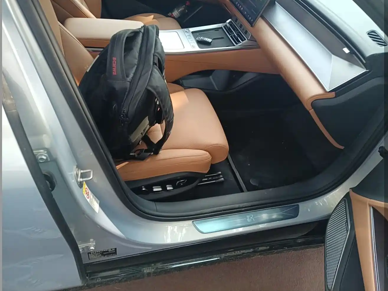 BYD Han L 2025 DM-i 200KM LiDAR Flagship фото 2