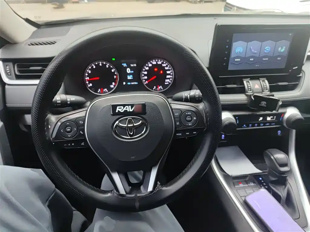 Toyota RAV4 Rongfang 2021 2.0L CVT 2WD Urban фото 11