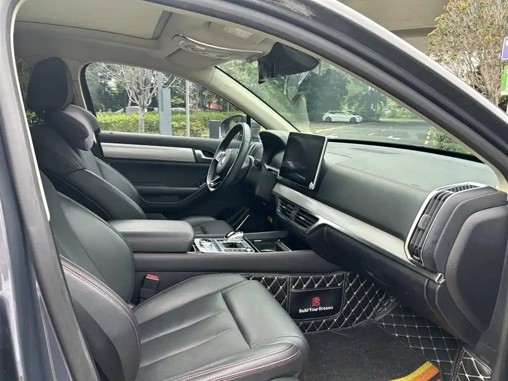 BYD Tang New Energy 2018 DM 2.0T AWD Smart Connection Enjoy Edition 7-Seater China V фото 11