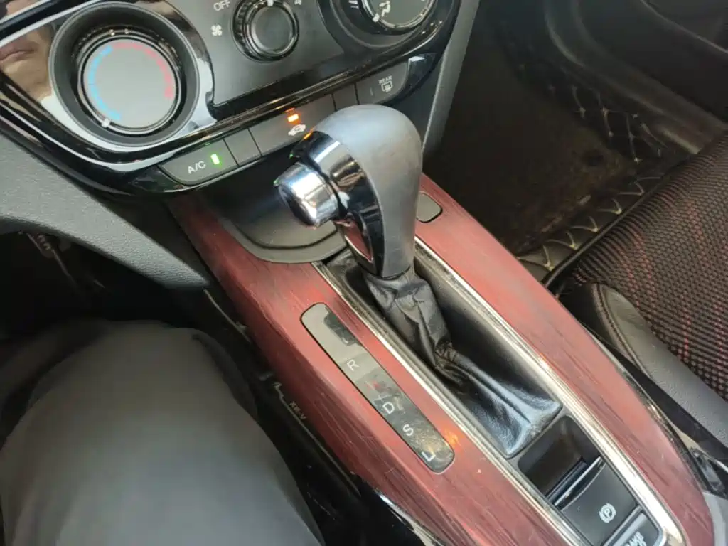 Honda XR-V 2015 2015 1.8L EXi CVT Comfort