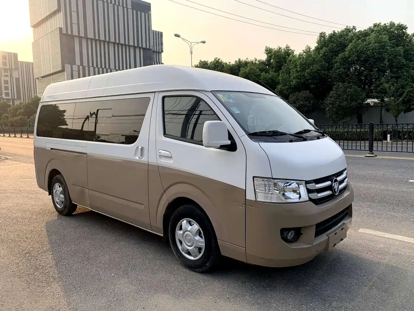Foton Fengjing G7 2016 2016 2.0L Business Travel Long Wheelbase High Roof 4Q20M