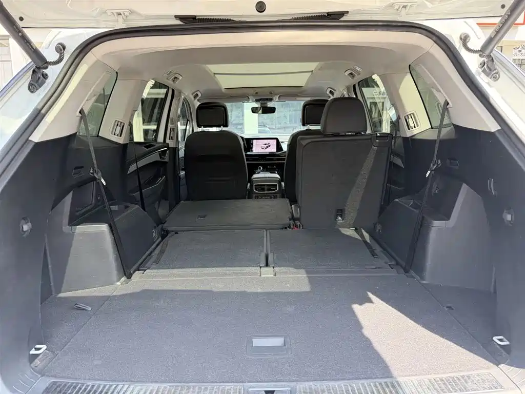 Volkswagen Talagon 2022 380TSI 4WD Flagship Victory Edition 7-Seater фото 18