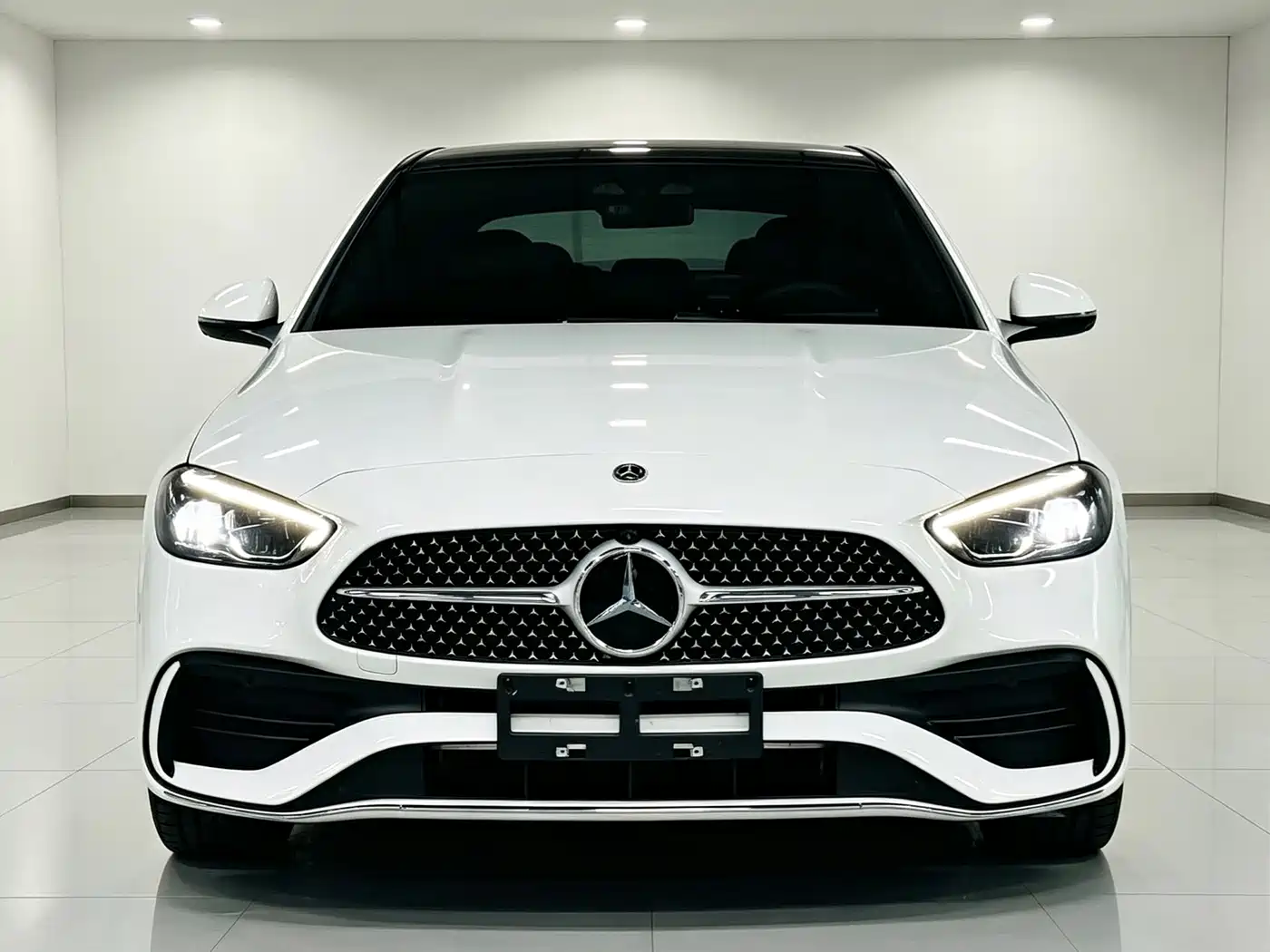 Mercedes-Benz C-Class 2026
