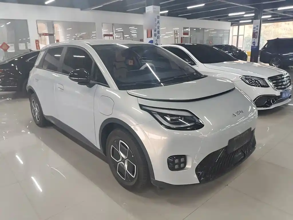 Aion UT 2025 2025 Model 330 Starlight Edition
