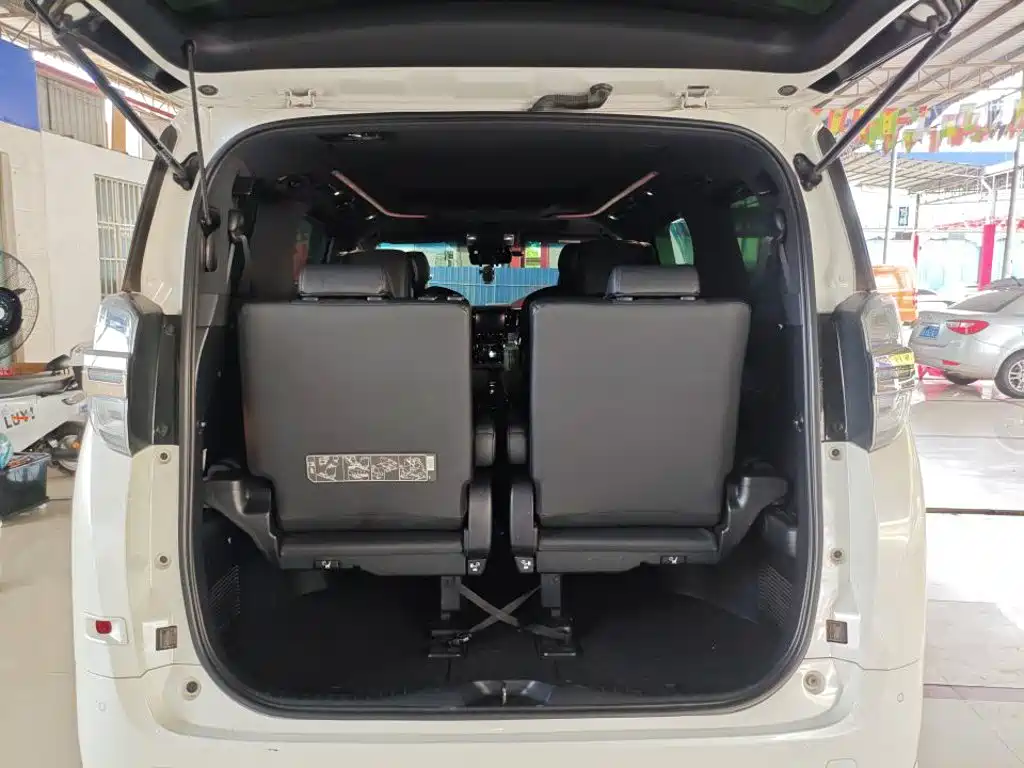 Toyota Vellfire 2020 2019 Hybrid 2.5L HV Premium Edition