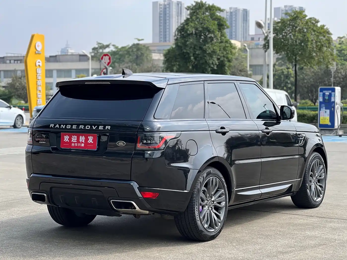 Land Rover Range Rover Sport 2017 3.0 SC V6 HSE DYNAMIC фото 6