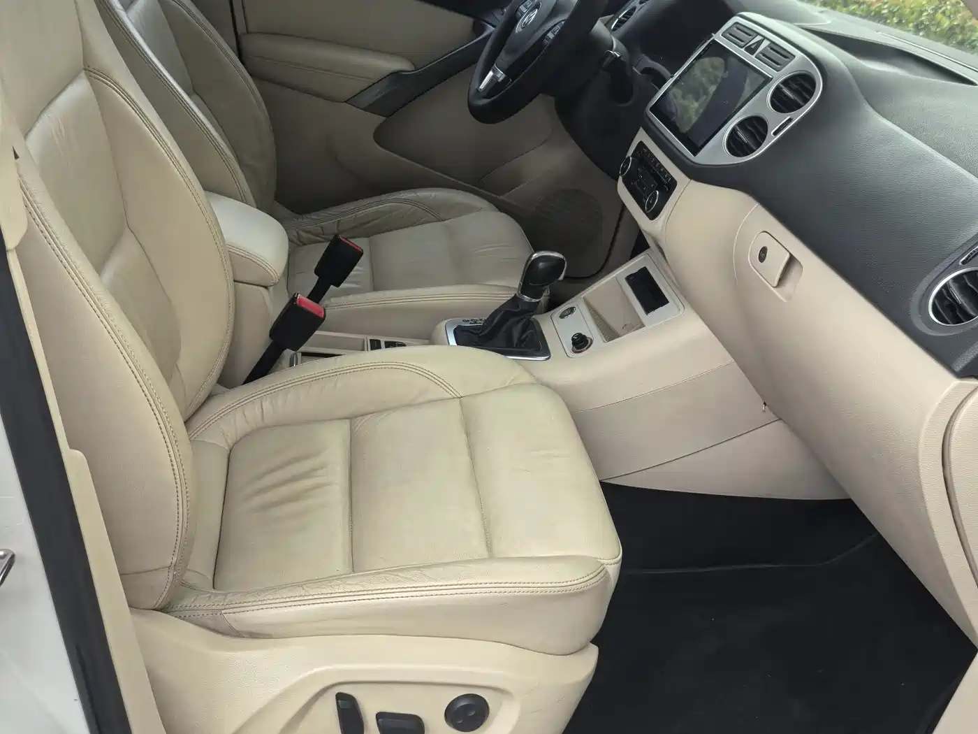 Volkswagen Tiguan 2012 1.8TSI Automatic 4WD Elite Edition фото 17