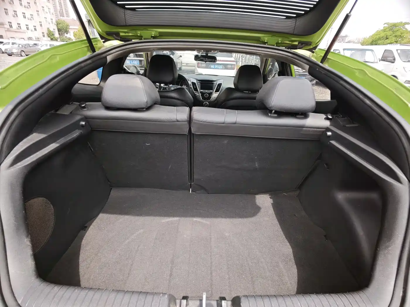 Hyundai Veloster 2011 1.6L Automatic Flagship Edition фото 11