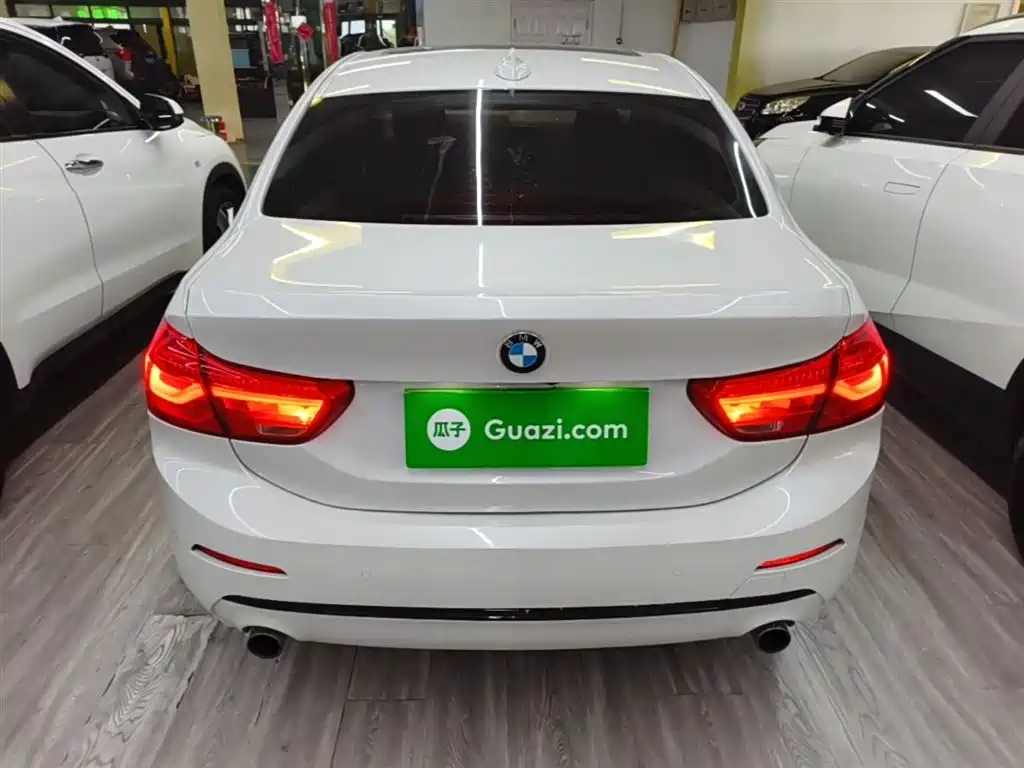BMW 1 Series 2017 120i Design Package фото 6