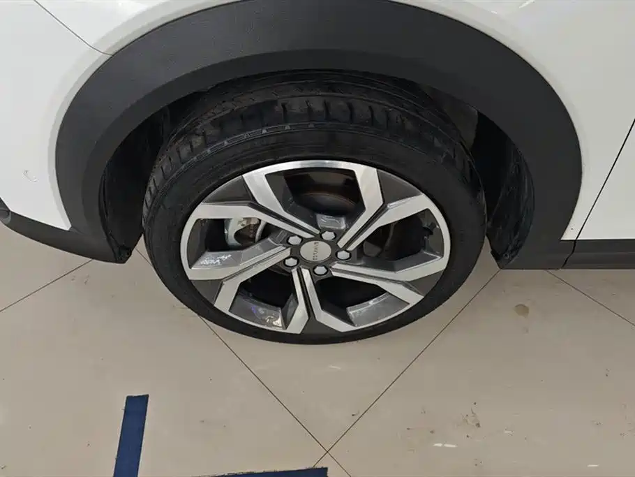 Lynk & Co 06 2023 Remix 1.5T Power Halo фото 6