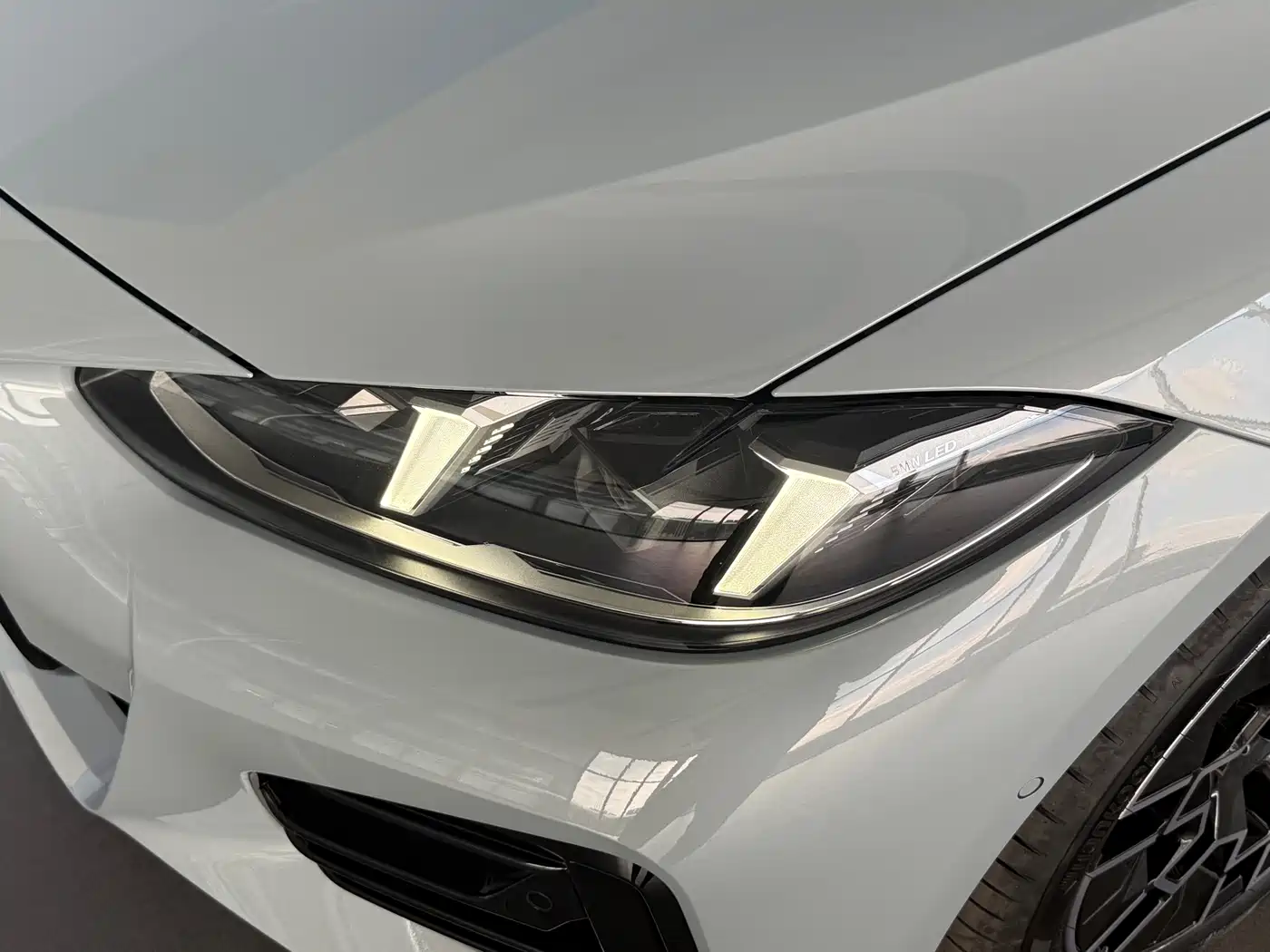 BMW 4 Series 2024 430i Gran Coupe M Sport Shadowline Package фото 11
