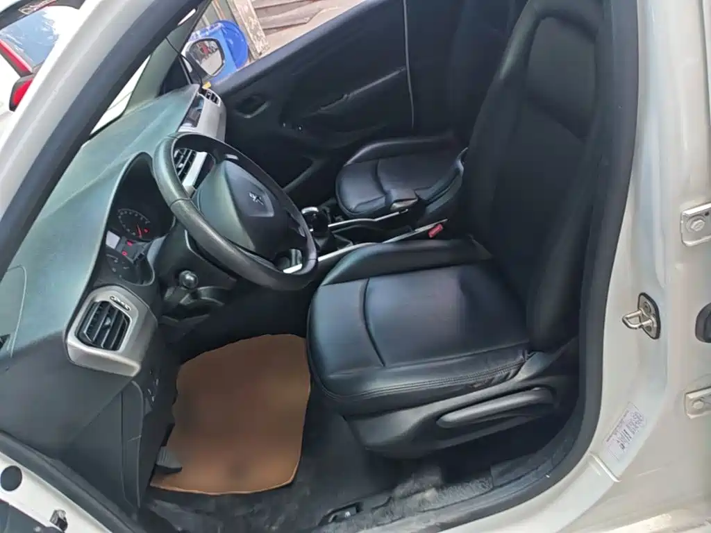 Peugeot 301 2019 2018 1.6L Manual Comfort Edition
