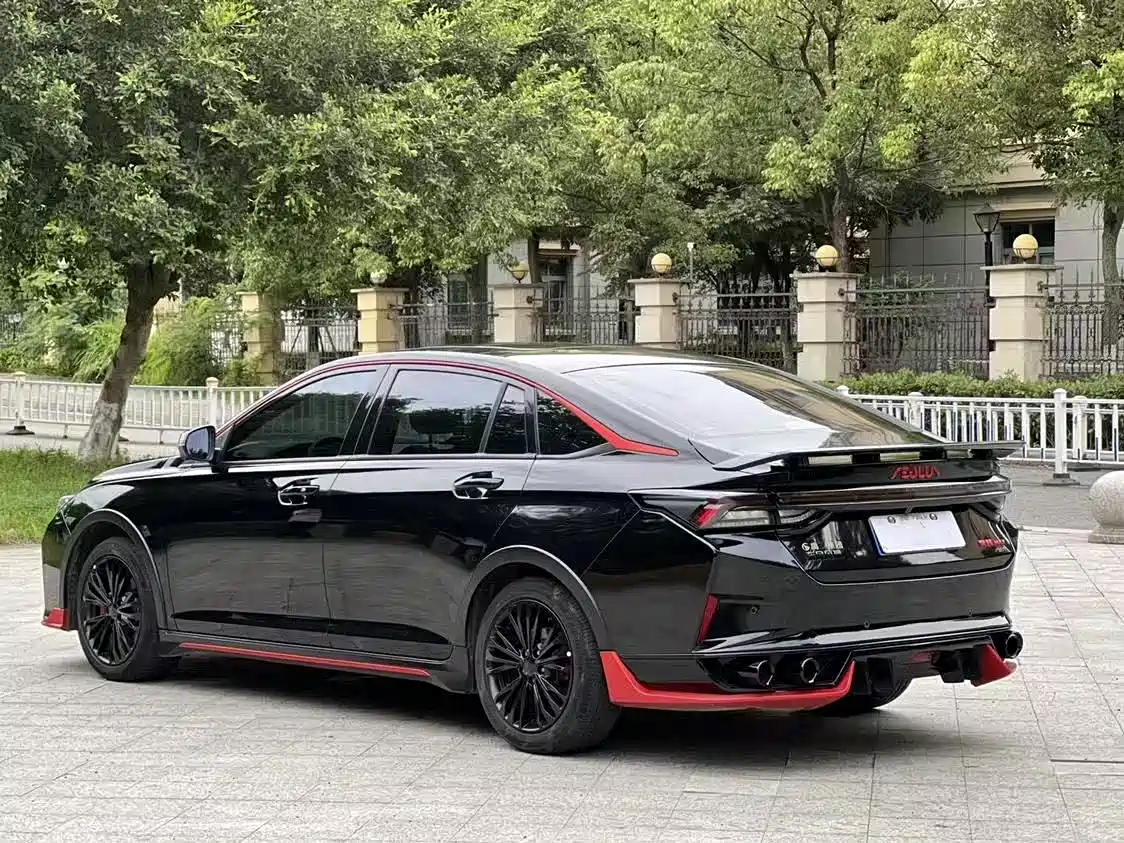 DONGFENG YI HYUN MAX