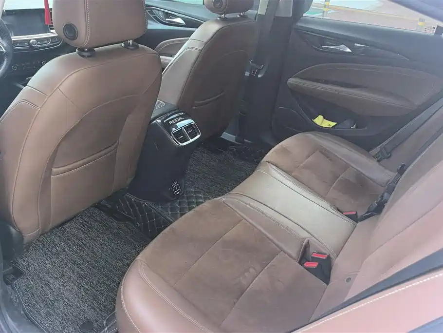 Buick Regal 2019 20T Elite China VI фото 11