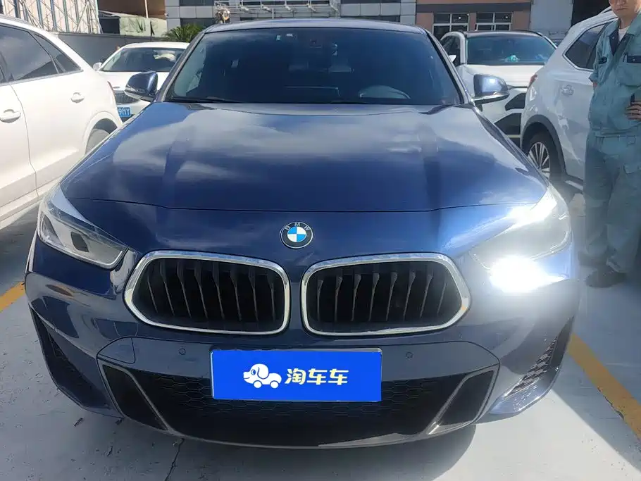 Фото 2 - BMW X2