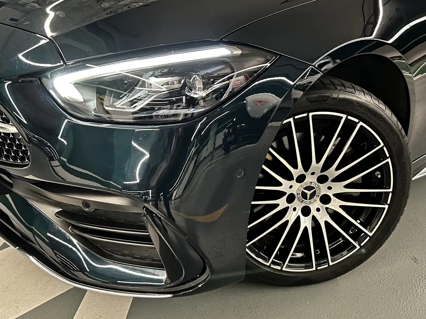 Mercedes-Benz C-Class 2023 Facelift C 260 L Sport Edition фото 16