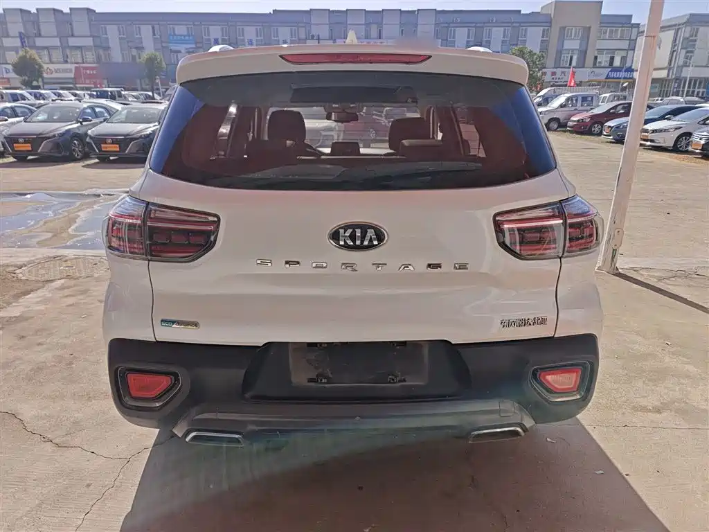 Kia Sportage 2019 2.0L Automatic Smart Luxury Edition фото 5