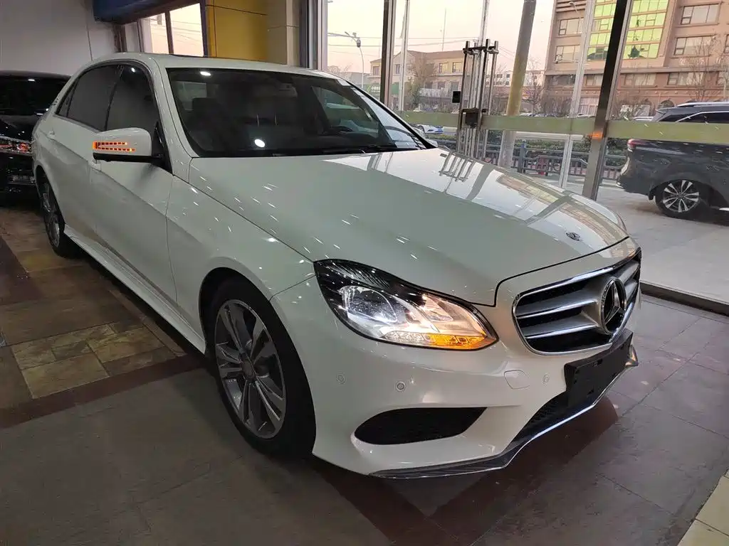 Mercedes-Benz E-Class 2015 E 260 L Sport фото 4