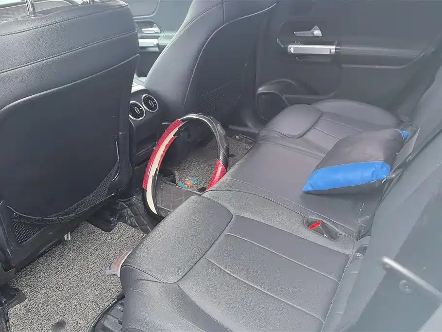 Mercedes-Benz GLB 2020 GLB 200 Dynamic фото 11