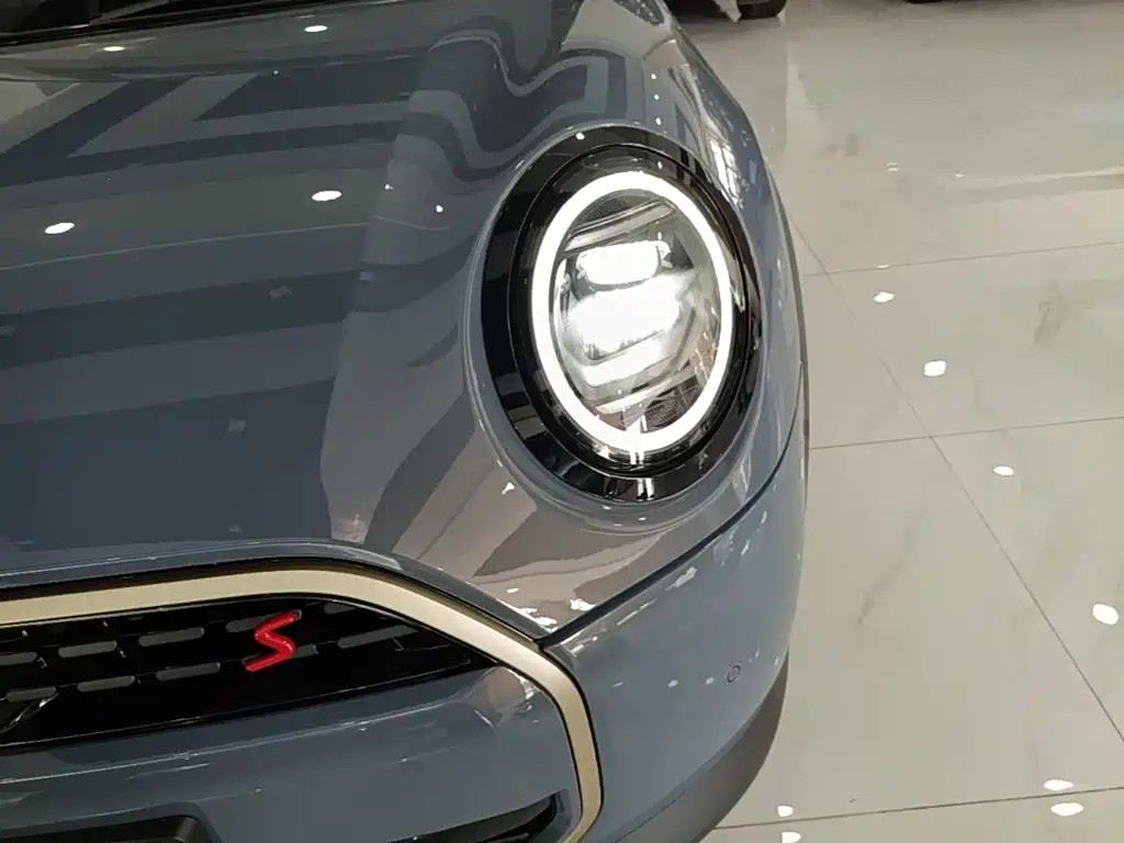 MINI MINI 2025 2025 Model 2.0T COOPER S CABRIO Daytime Stardust Limited Color