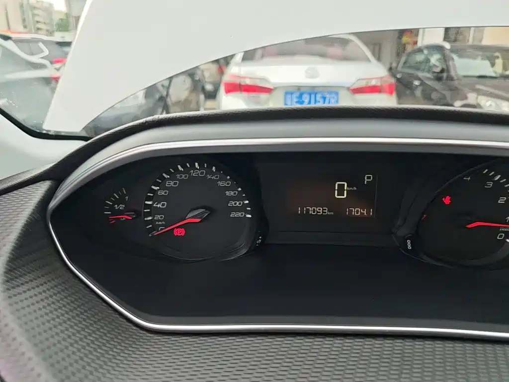 Peugeot 308 2018 2018 1.6L Auto Luxury Edition