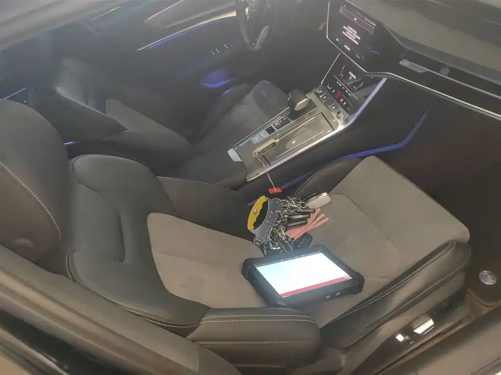 Audi A6L 2024 45 TFSI Premium Dynamic фото 17