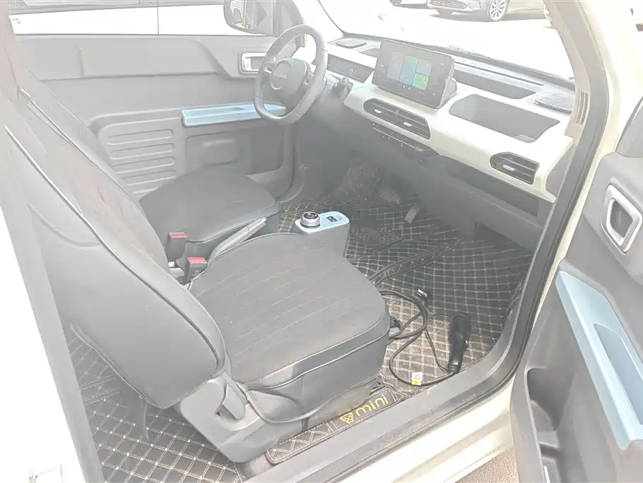 Geely Galaxy Panda 2024 Panda mini 200km Endurance Bear фото 8