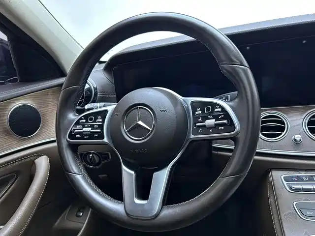 Mercedes-Benz E-Class 2020 E 260 L фото 11