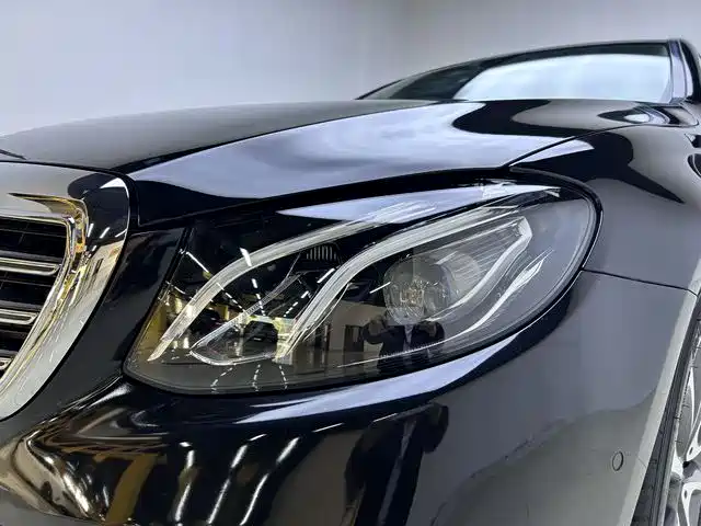 Mercedes-Benz E-Class 2020 E 260 L фото 19