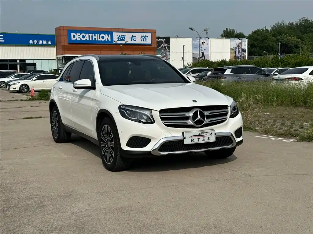 Mercedes-Benz GLC 2019 Model GLC 200 L 4MATIC фото 3