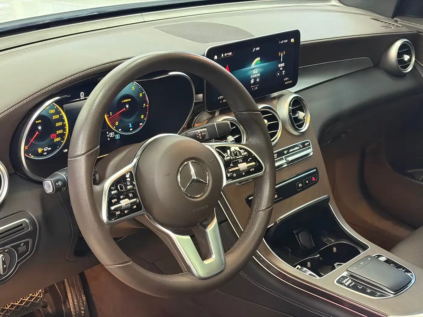 Mercedes-Benz GLC 2022 Model GLC 300 L 4MATIC Dynamic Edition фото 7
