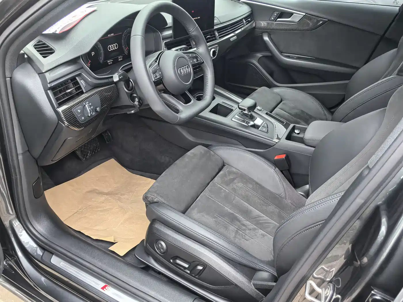 AUDI A4L