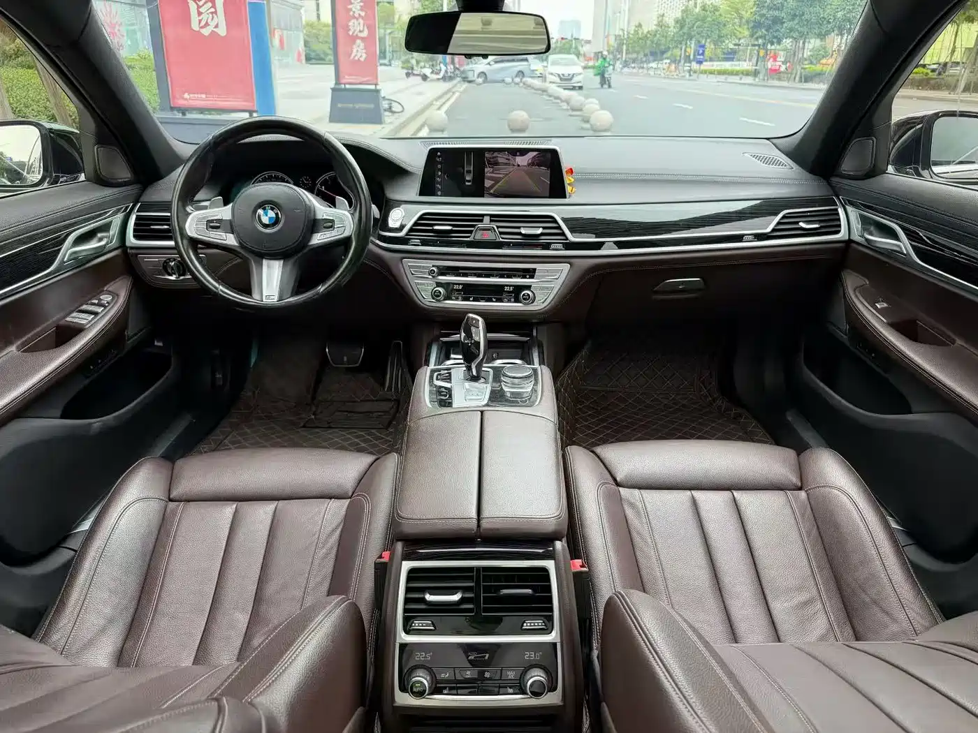 BMW 7 Series 2018 730Li Leading Type M Sport Package фото 5