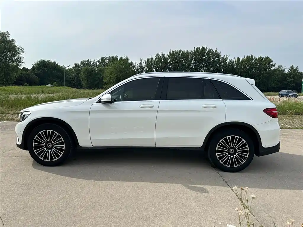Mercedes-Benz GLC 2019 Model GLC 200 L 4MATIC фото 7