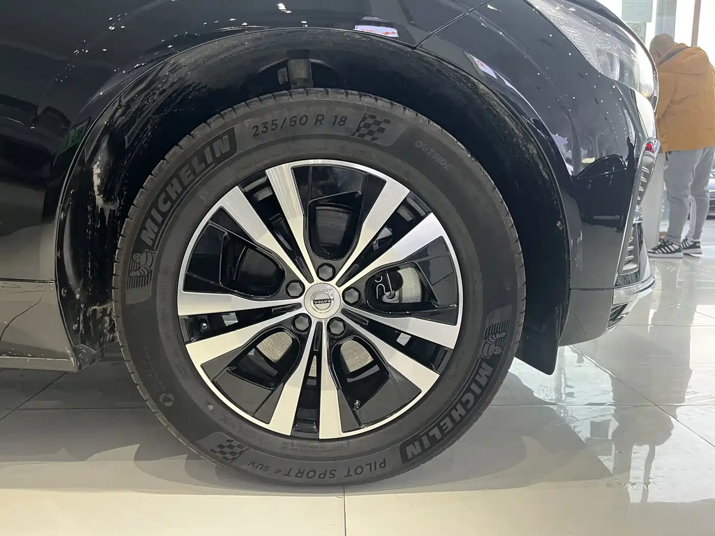 Volvo XC60 2025 2025 B5 AWD Smart Luxury Edition
