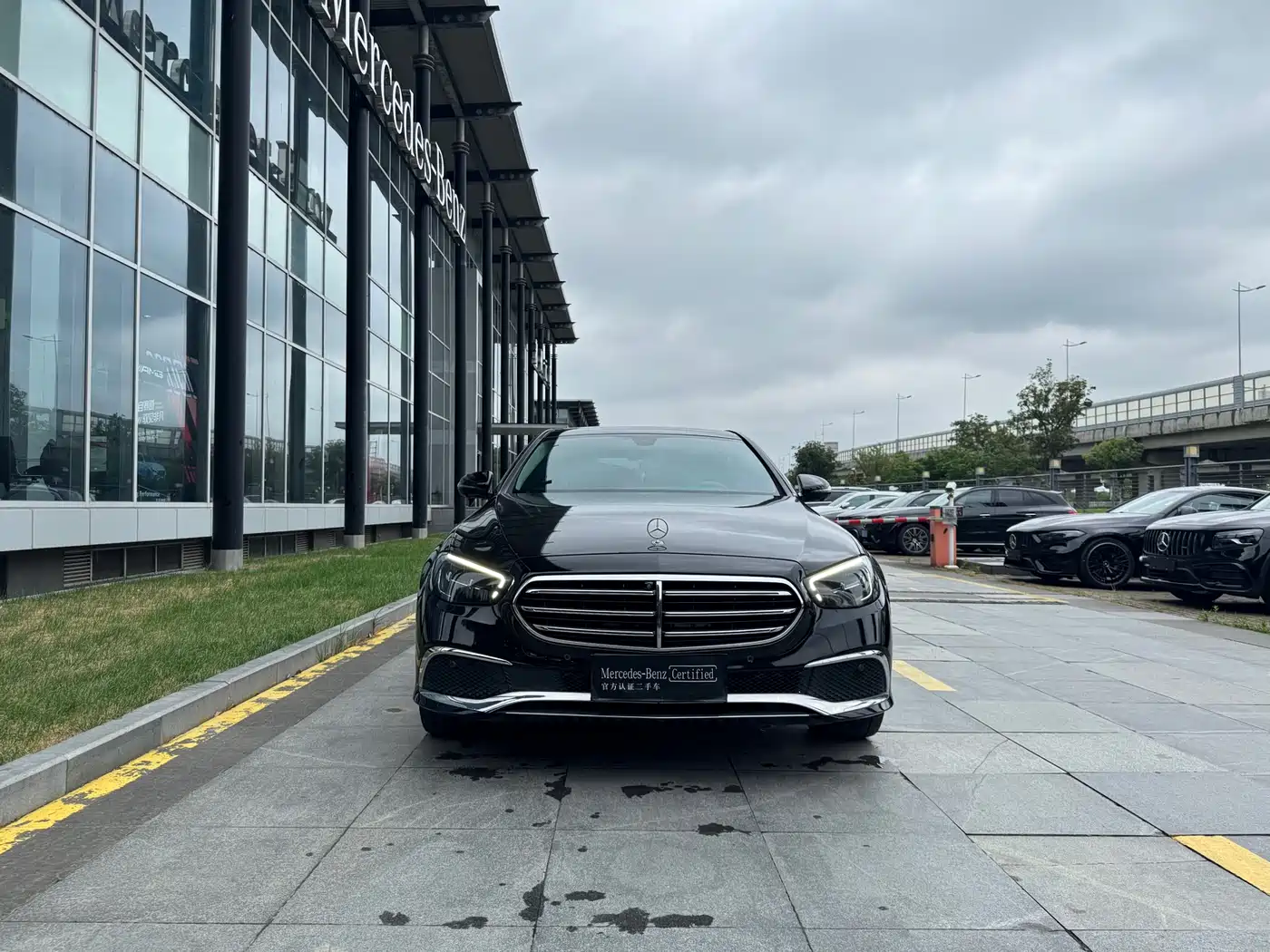 Mercedes-Benz E-Class 2021 E 300 L Fashion фото 2