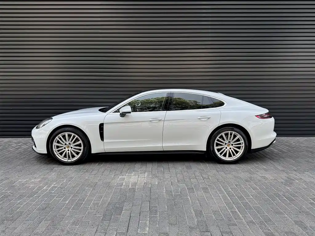 Porsche Panamera 2017 Panamera 4S 2.9T фото 8