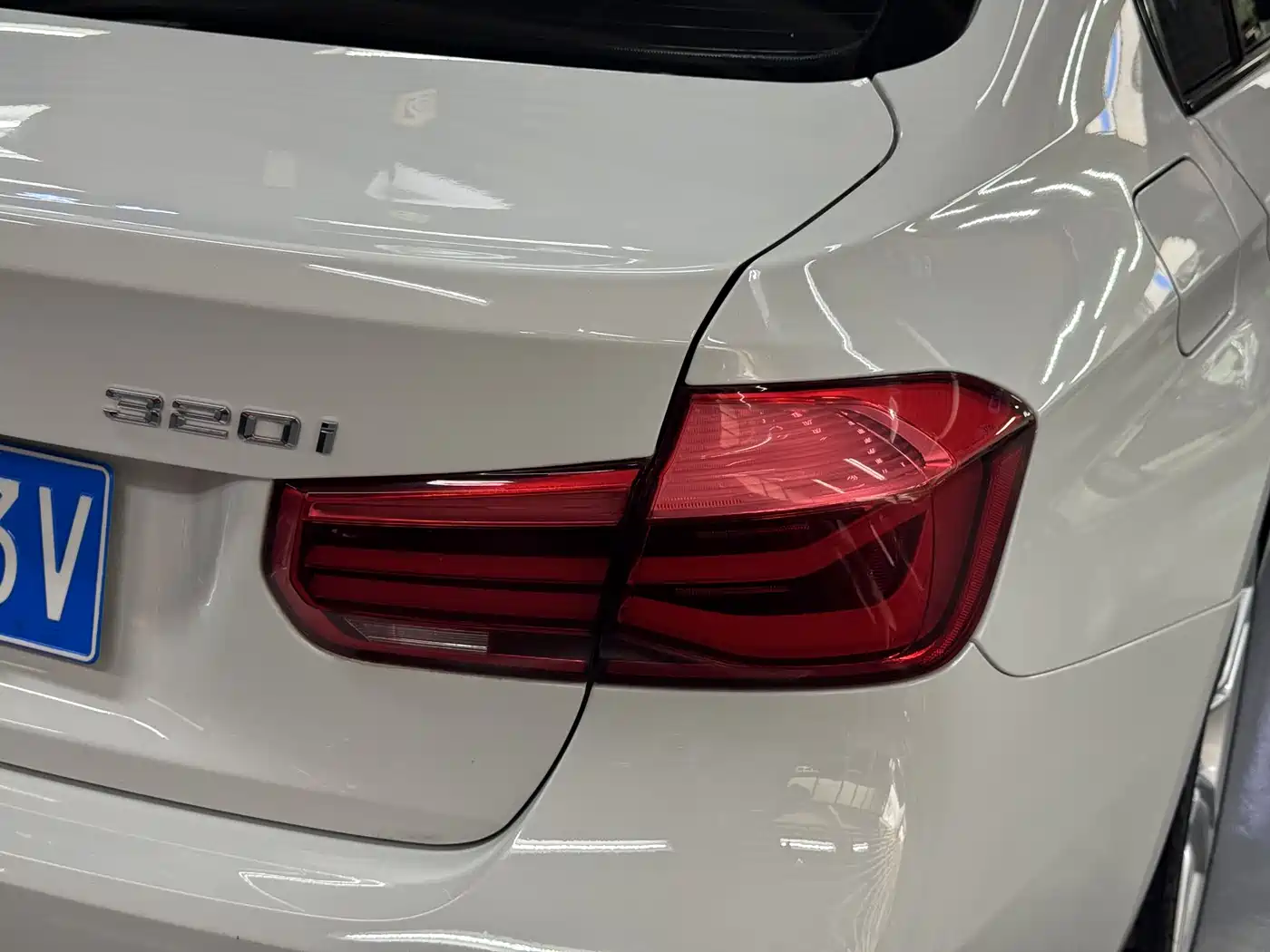 BMW 3 Series 2018 320i M Sport Package фото 6