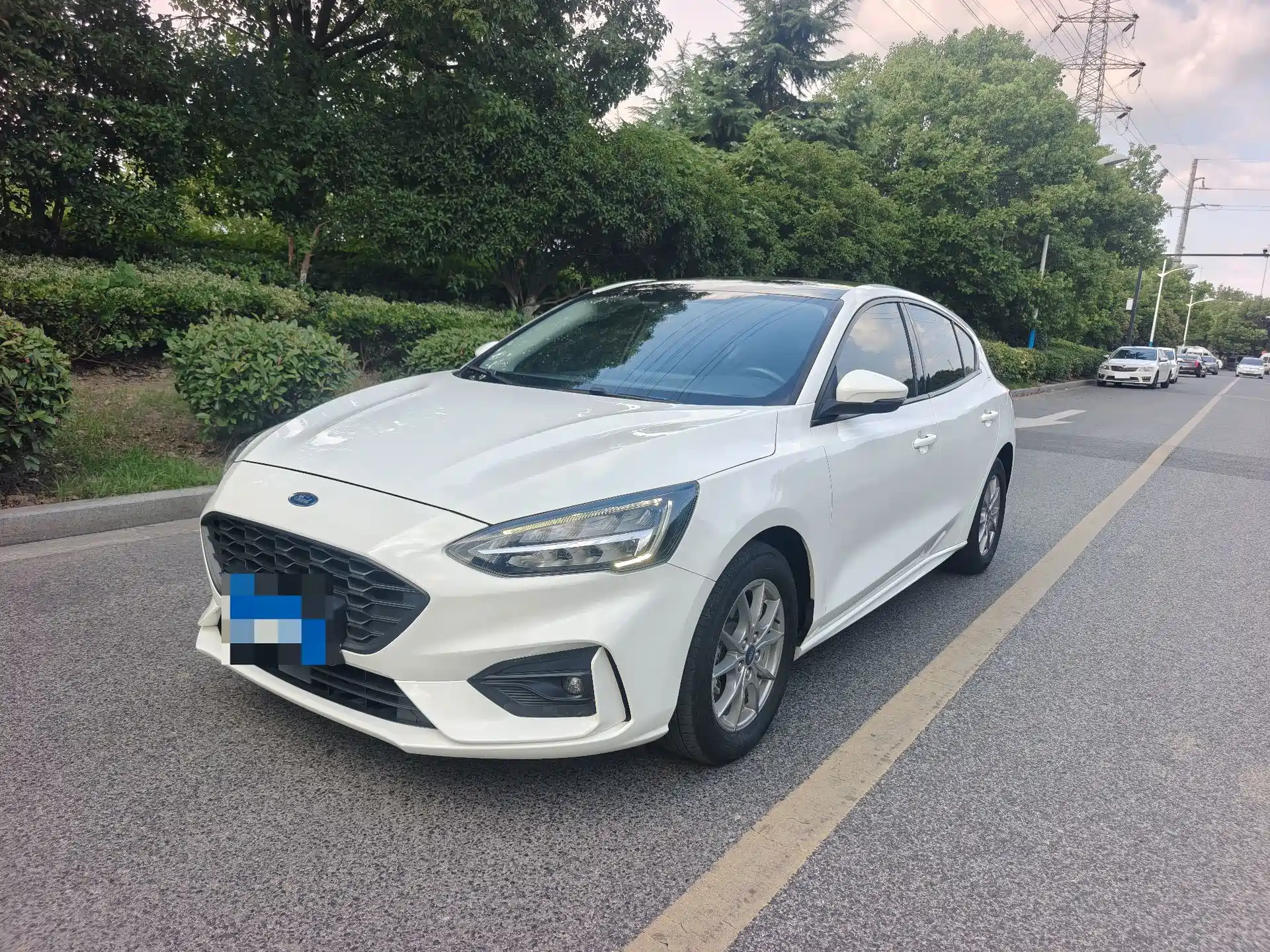 Photo 1 - Ford Focus