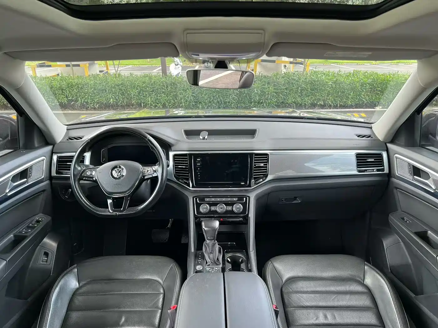 Volkswagen Teramont 2020 530 V6 AWD Luxury Edition China VI фото 8